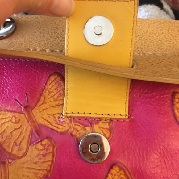 Micheal Hernandez Purse - Picture 3 of 8